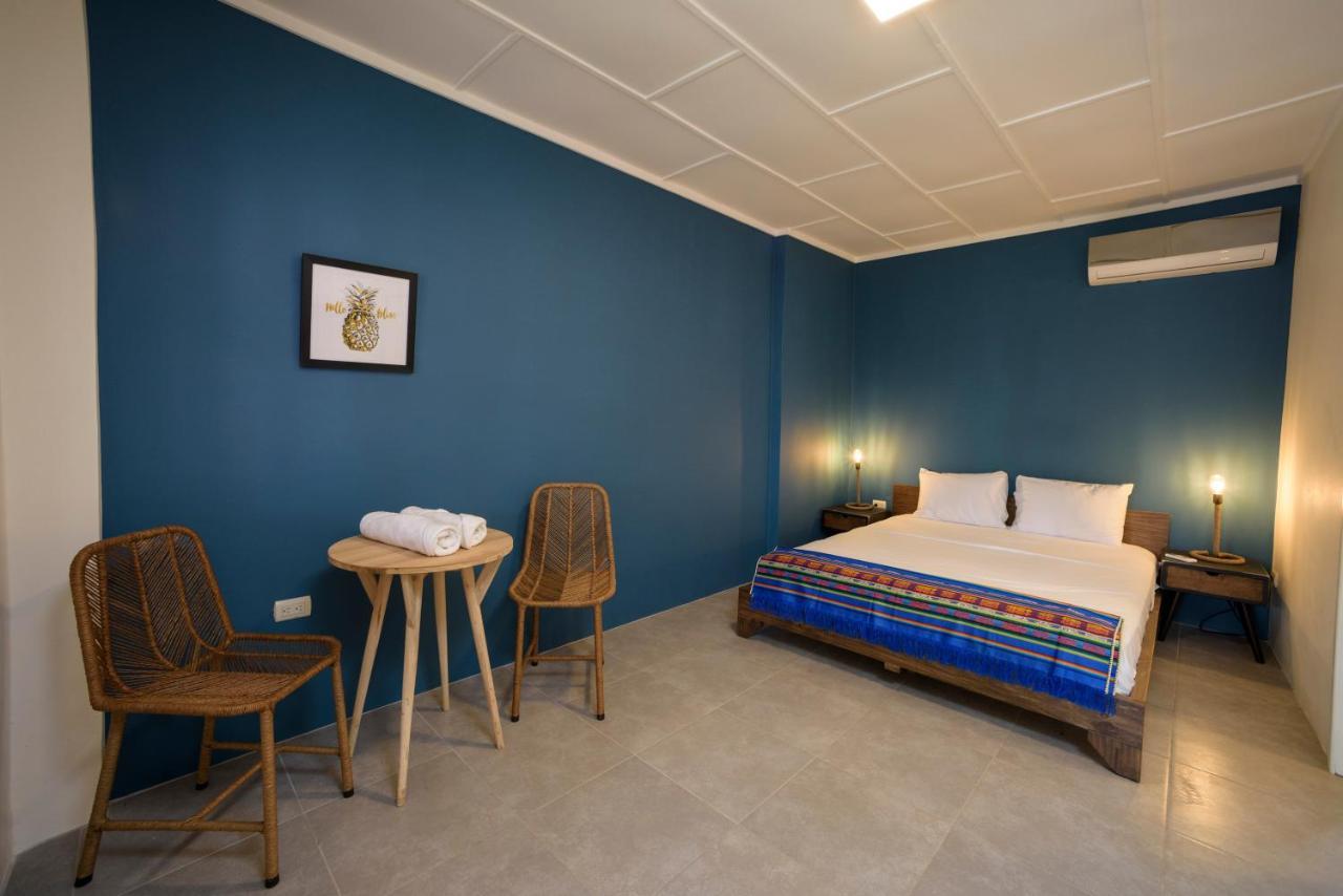 Slumber Party Montanita Hotel Bagian luar foto