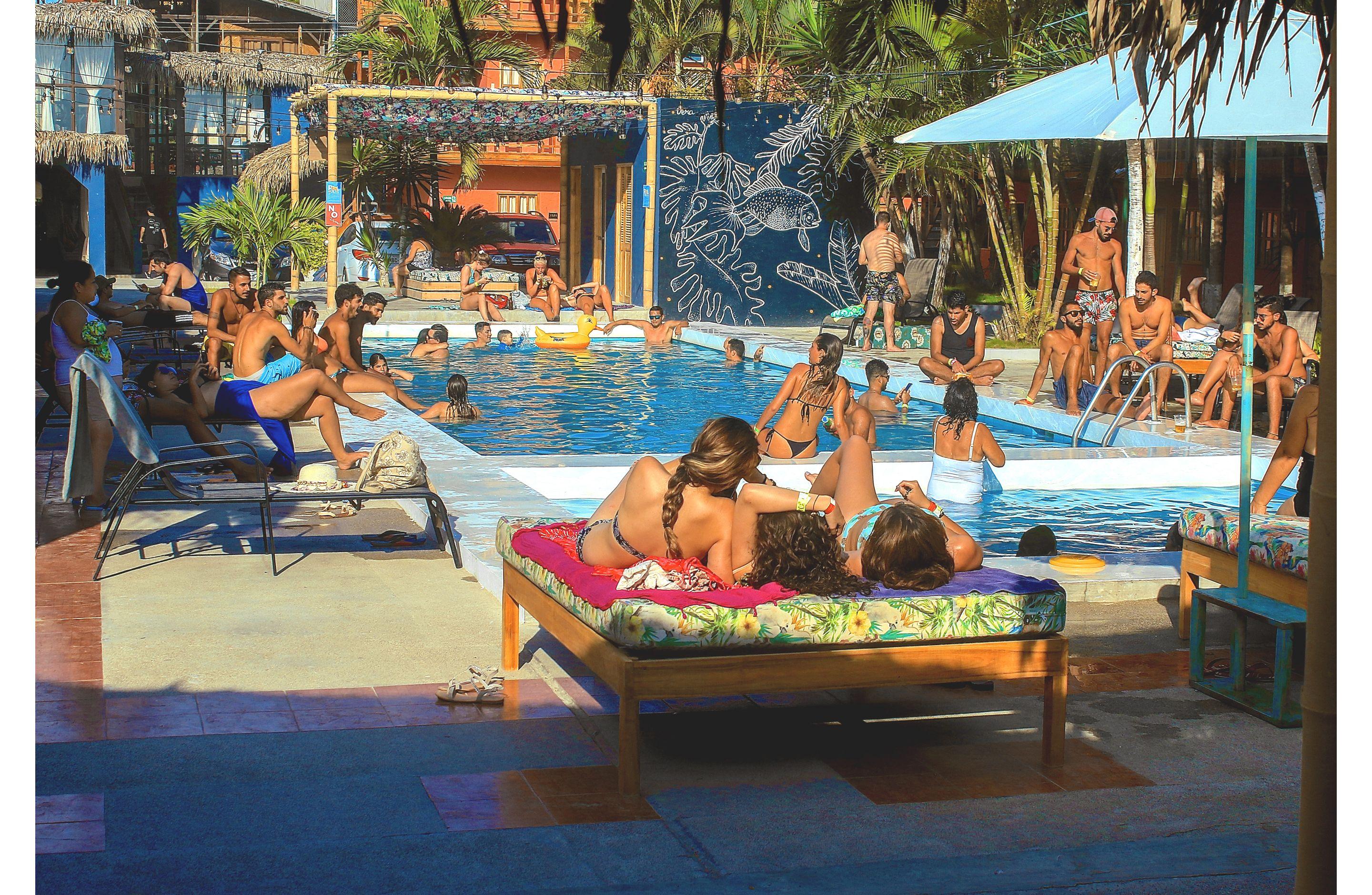 Slumber Party Montanita Hotel Bagian luar foto