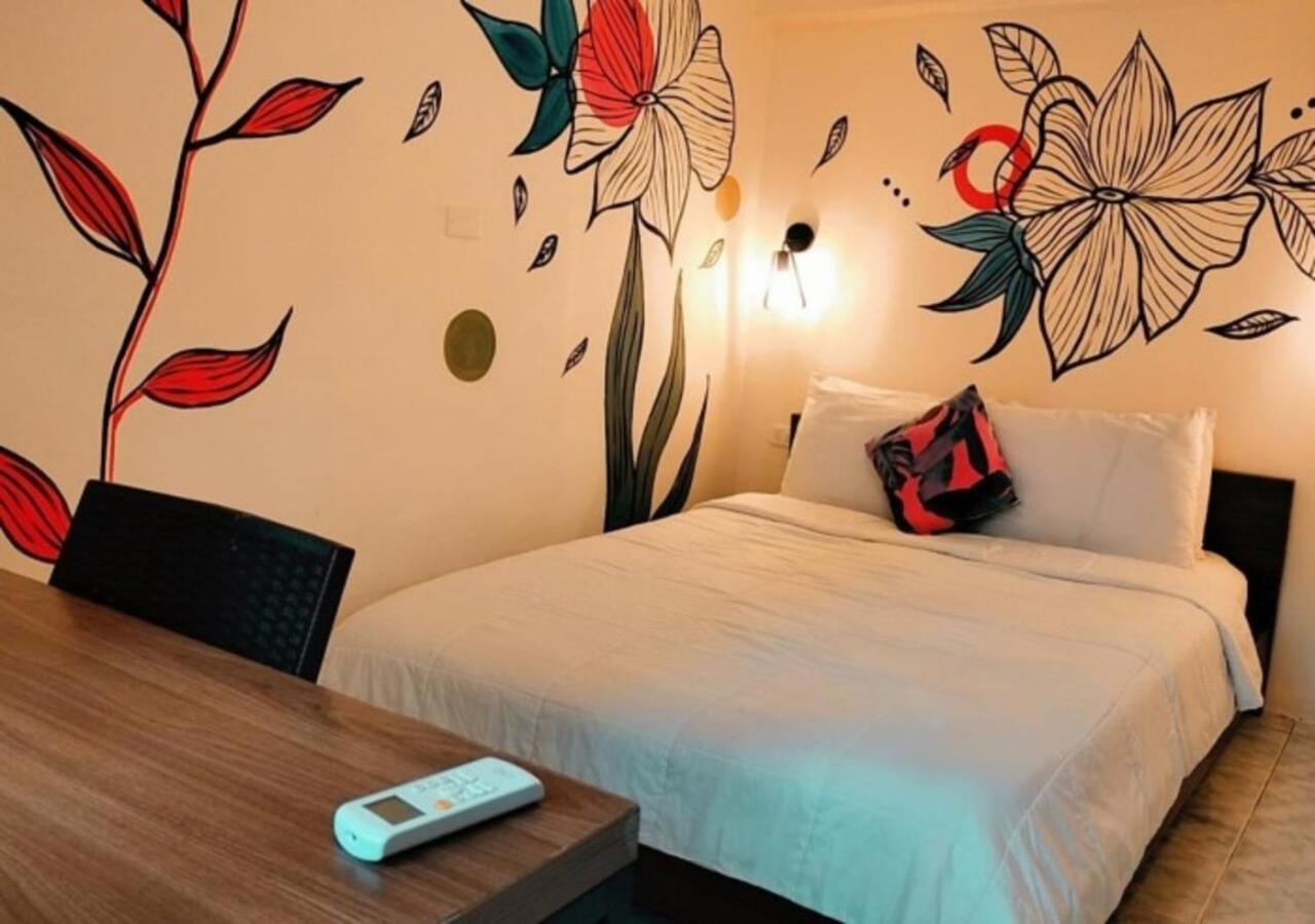 Slumber Party Montanita Hotel Bagian luar foto